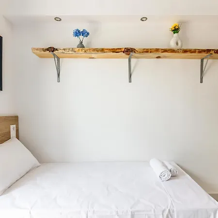 Fysalida's Coastal Gem 7 - Steps Away From The Sea